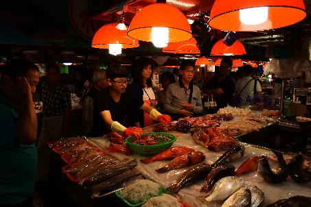 Everyone Needs Traveling, Not Exclusive for Youth; Grandpas and Grandmas Can Have Fun, too!