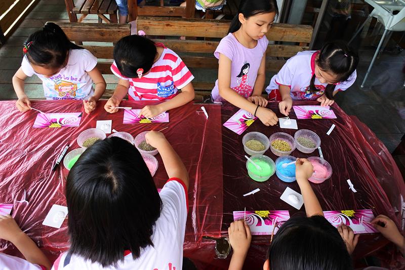 旅は若者だけの特権ではありません！おじいさんもおばあさんも存分に楽しめます