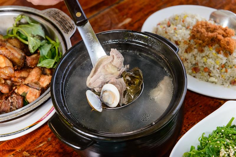 Here Comes the Tea Harvest Festival: A Guide Tour to Tea and Delicacies in Maokong