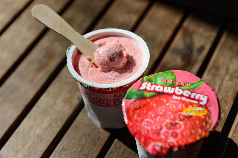 Eating Ice is Delightful!  Ice Products from 18 places for Authentic Toppings and Fillings