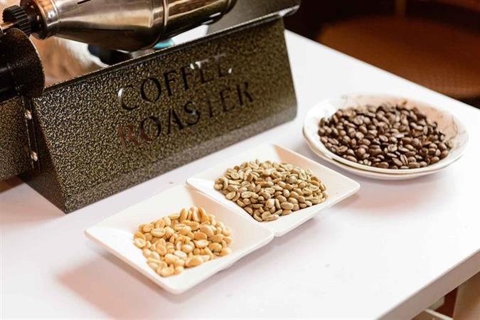 国道11号沿線で飲む一杯の潮風コーヒー