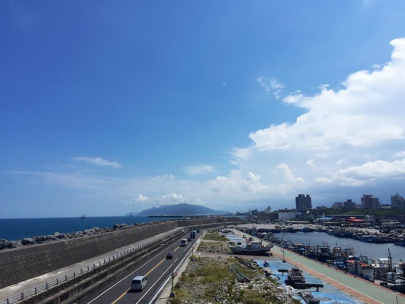 一個人的小旅行 聽海濤逛牧場，走進最真實在地的美好