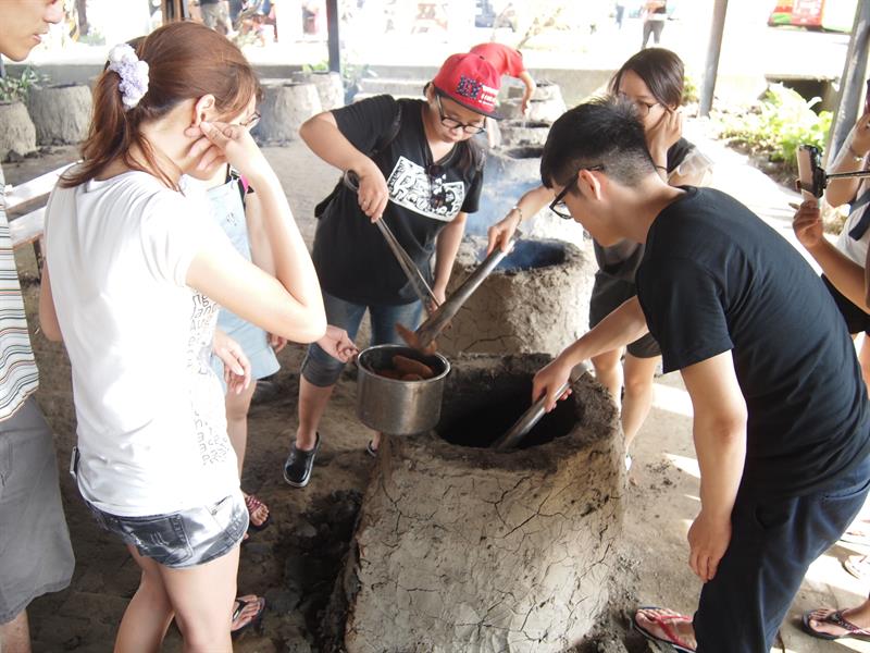 吃貨達人跟我走！台中濱海線「蟹蟹」你好好吃之旅