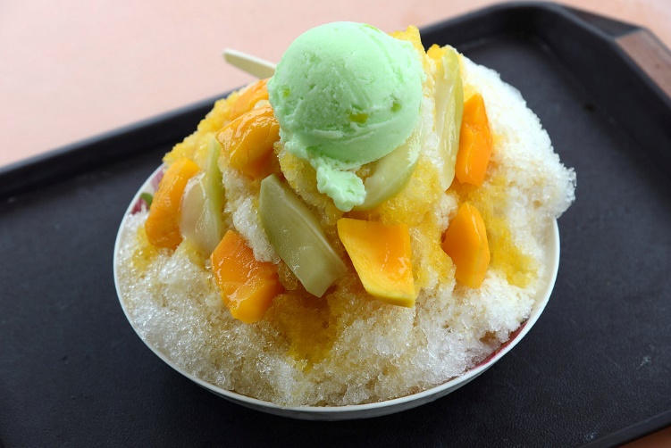 Summer Agro-Tour News! The right time to taste sweet and juicy mangos in southern Taiwan