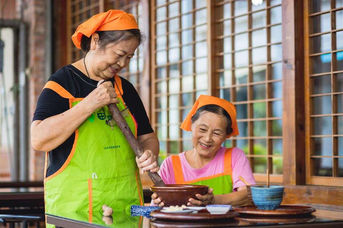 開朗喜愛與人交流的田媽媽們