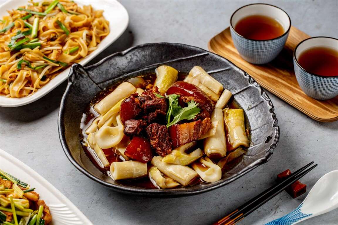 悶筍控肉