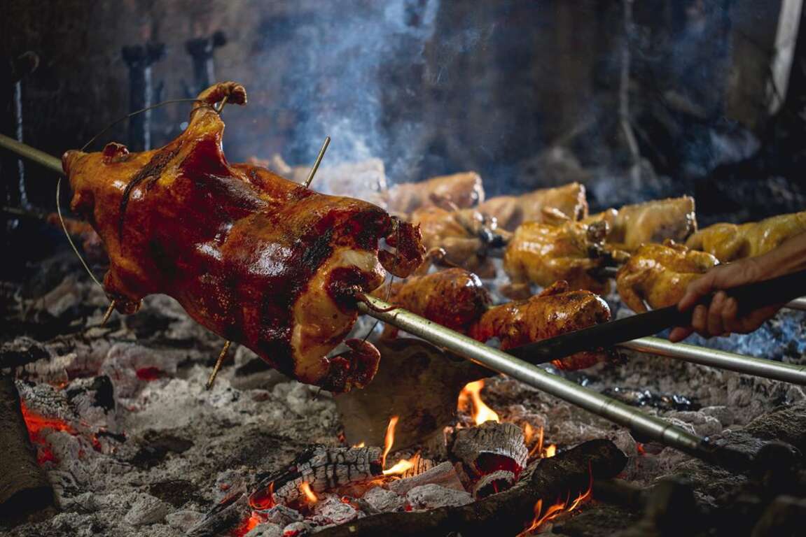 炭烤迷你豬與炭烤土雞