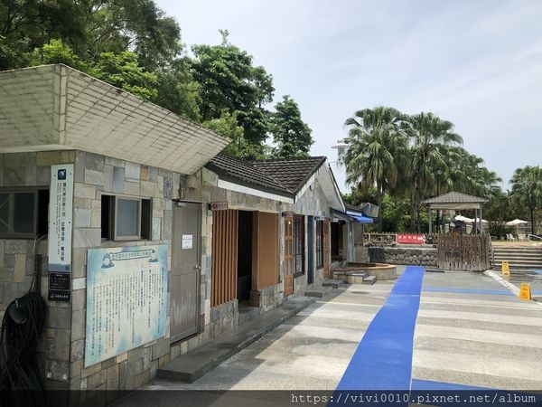 露天的戶外區環境。