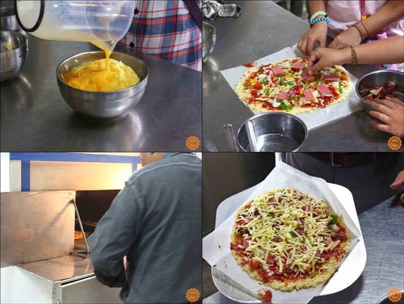 當天剛好有遊客來進行米披薩的ＤＩＹ體驗，可以親自體驗米披薩ＤＩＹ，待送入烘烤的同時，就可以先到外面看看馬及其他小動物。