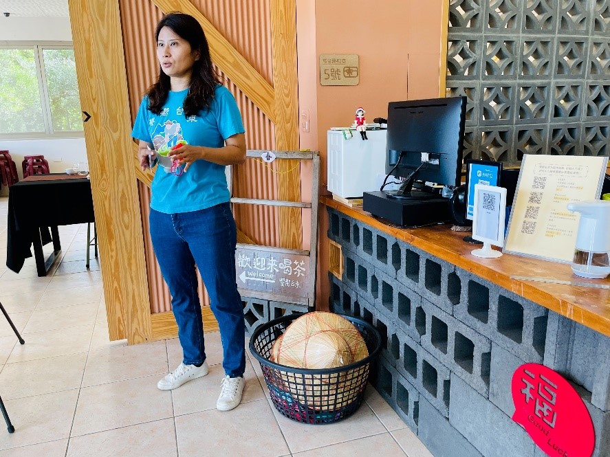 南雁為我們介紹饗嚮台東的理念。