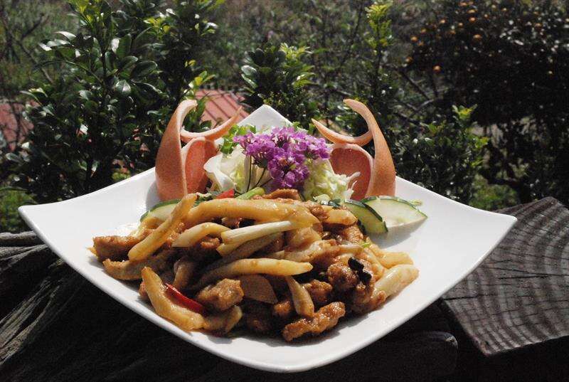 菊園餐廳的菜色以客家菜為主。