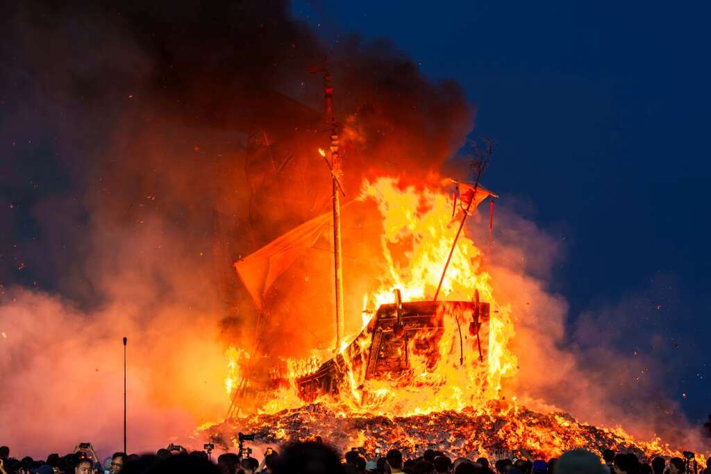 燒王船為送千歲爺返回天界的儀式