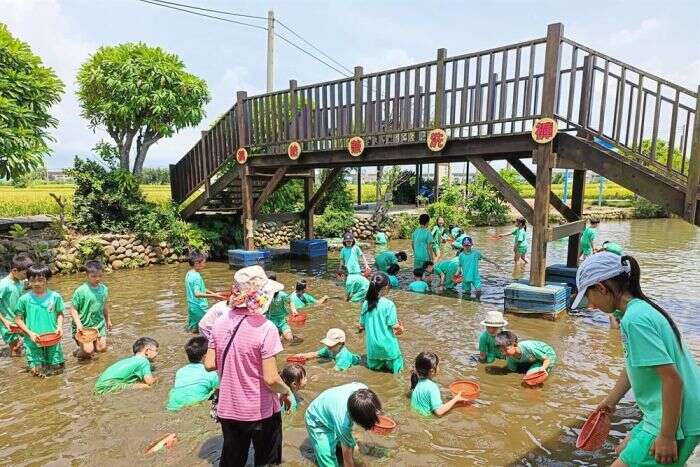 摸蛤仔兼洗褲農場（摸蛤仔兼洗褲農場提供）