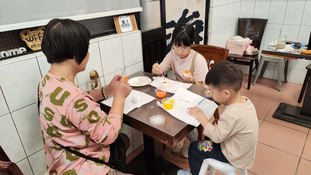 大姑姑の香酥豆干01-彩繪橘子