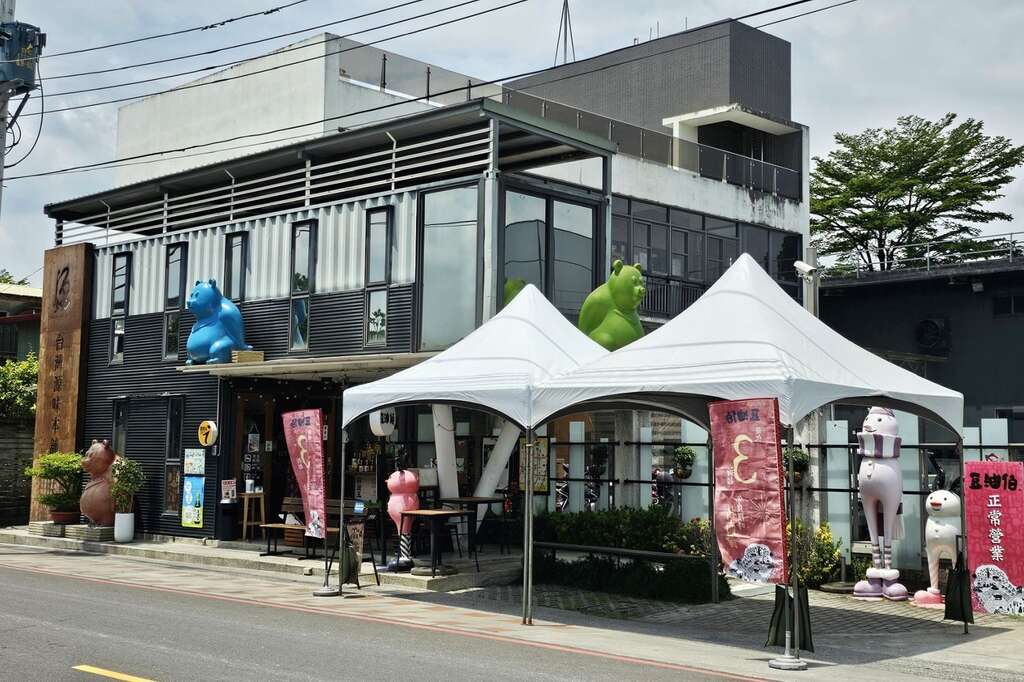 豆油伯廠區就位於竹田火車站旁（豆油伯提供）