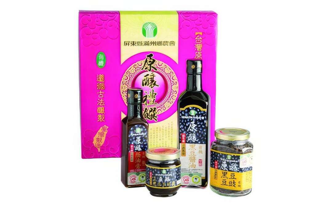 滿州鄉農會的有機黑豆醬油等產品