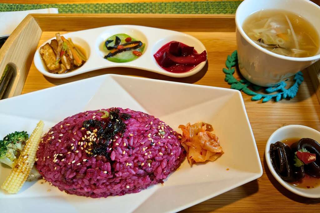 舒食男孩-火龍果炒飯