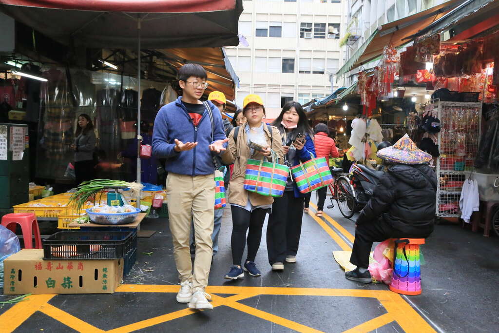 來宜蘭迺菜市場，跟著少年阿公的腳步探索地方市場的文化