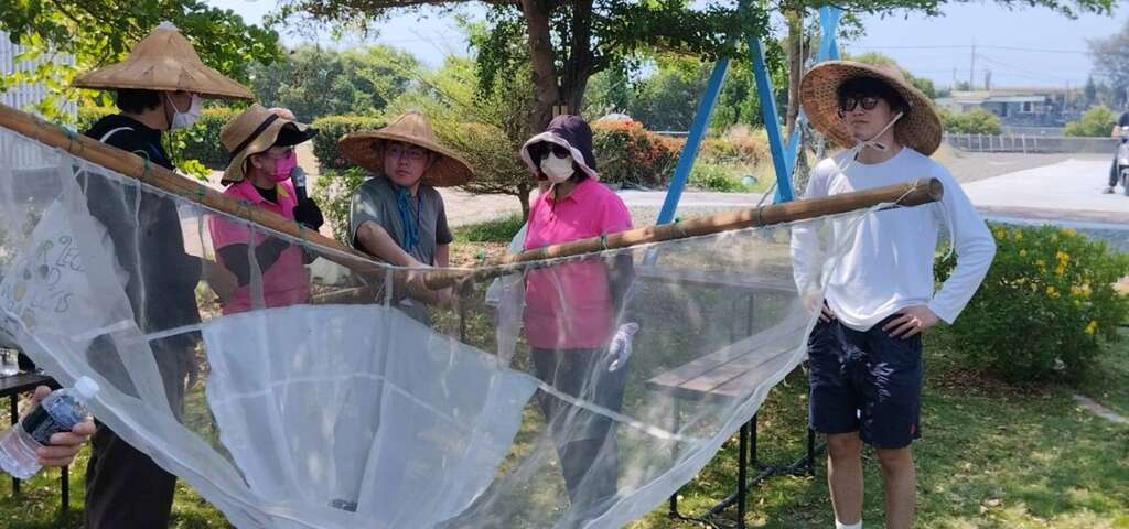 捕魚 圖片來源：農遊超市