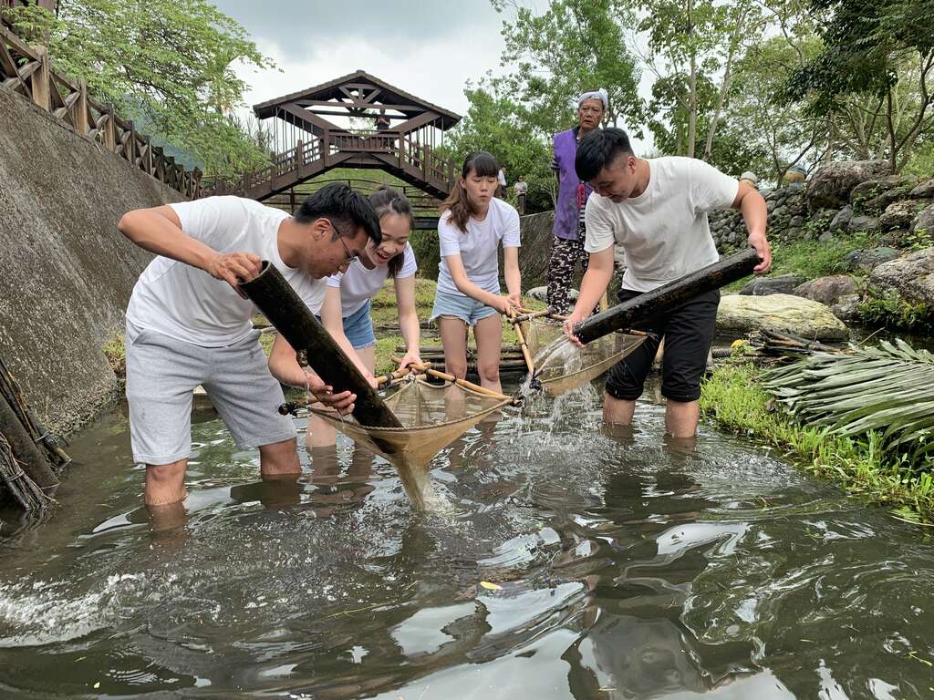 生態捕魚法巴拉告　圖片來源：台灣休閒農業發展協會