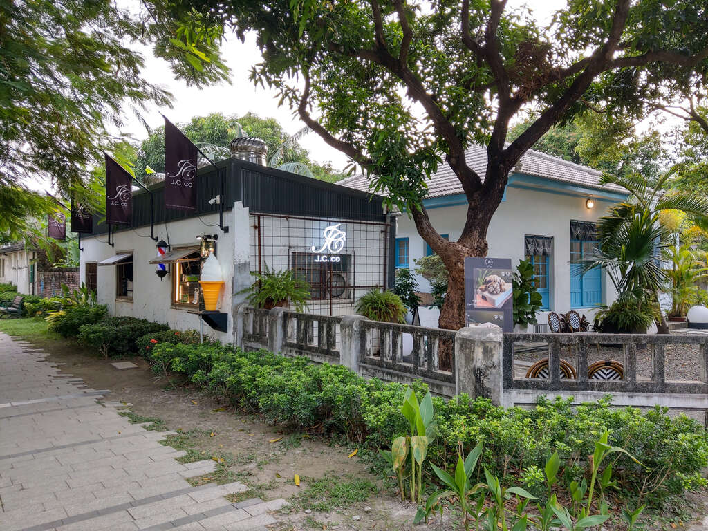 帶有眷村氣息的勝利星村