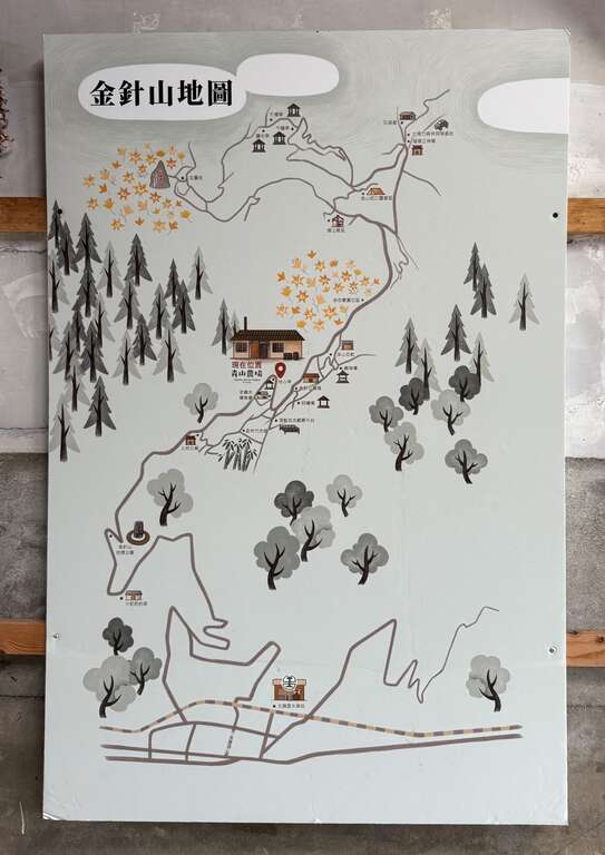 農場內有金針山地圖，深耕太麻里超過60年的青山農場，是金針山的最佳導覽。