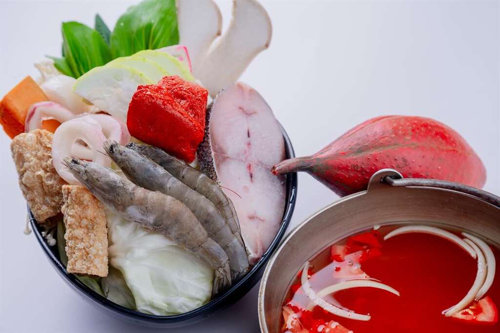 成農花田餐坊-木鱉果海鮮火鍋