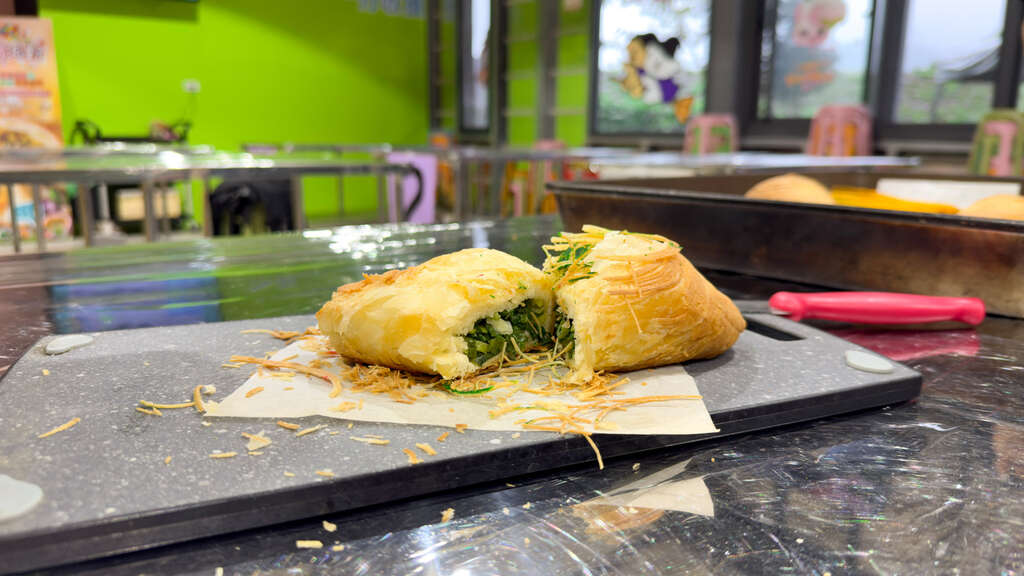 初咪體驗農場-蔥麵包