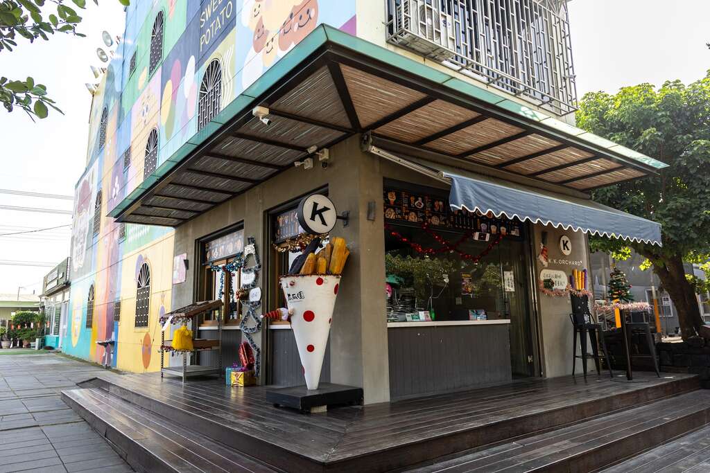 瓜瓜園場域中售有地瓜薯條