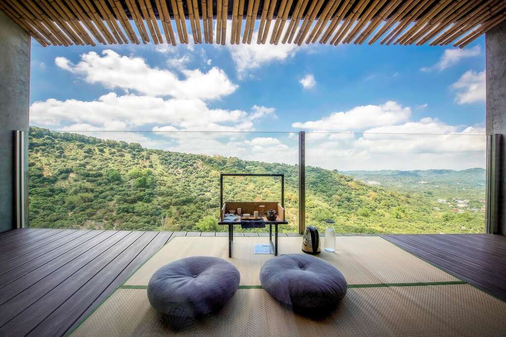 仙湖休閒農場_遠眺山景_取自交通部觀光署