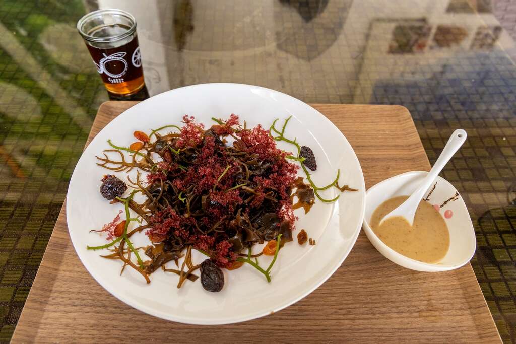 海葡萄清脆爆珠搭配日式和風醬