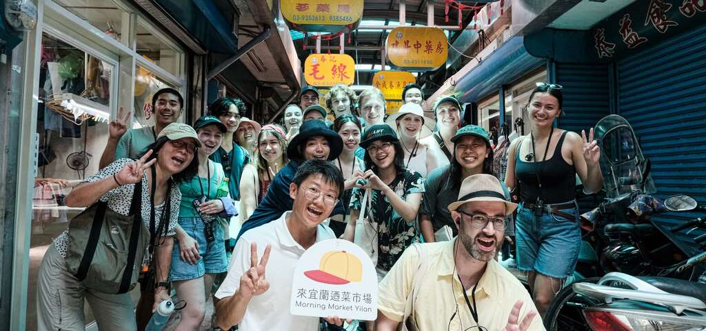 「來宜蘭迺菜市場」吸引許多國內外旅客前來體會在地「生活味」。 圖片來源：農遊超市