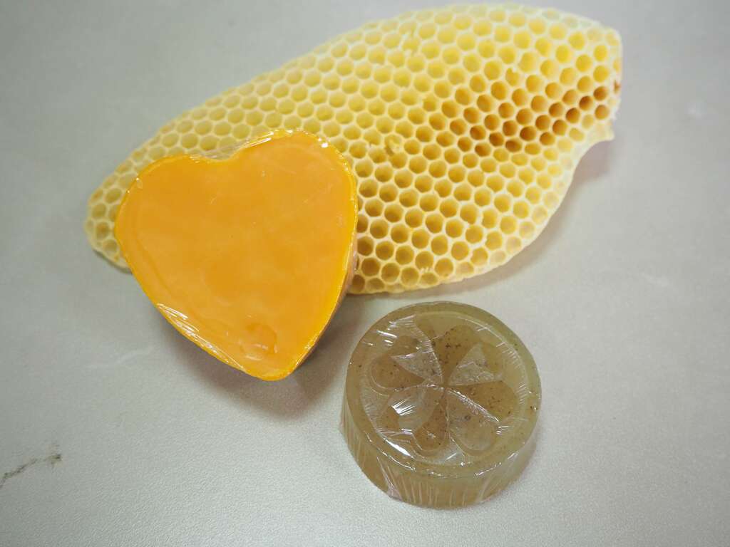 蘭園養蜂場-蜂蠟香皂 圖片來源:特色農遊場域認證