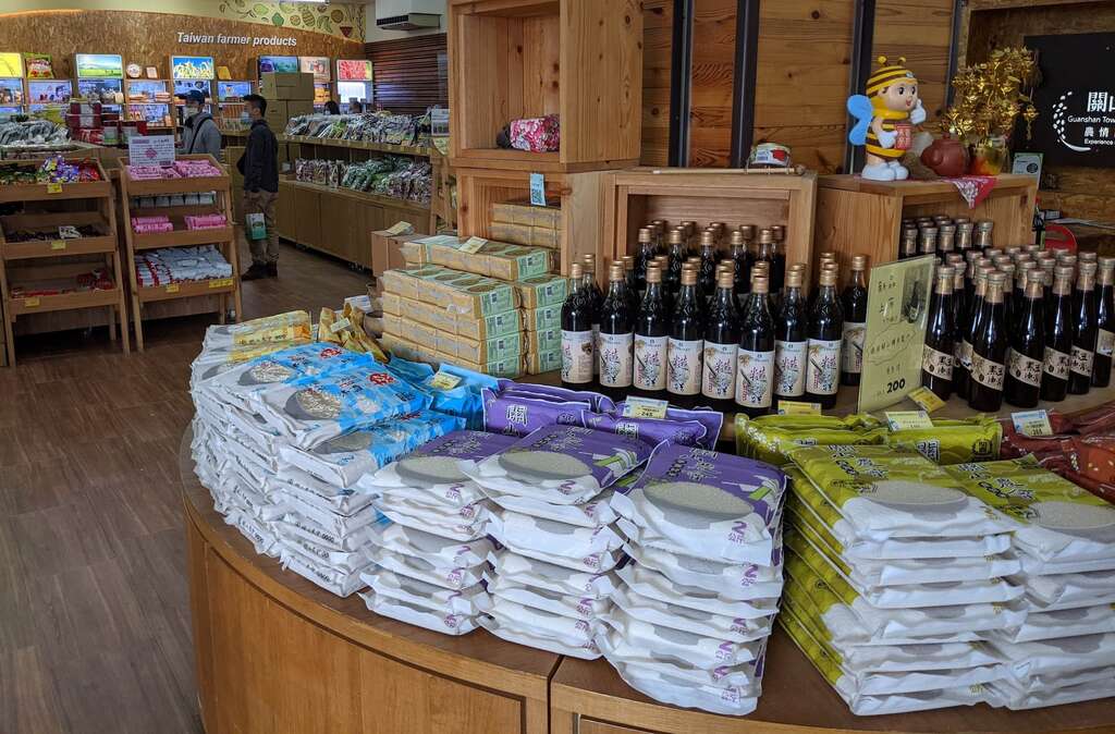 關山米國學校販賣部內部。圖片來源：特色農遊場域認證 (莊曜聰攝)