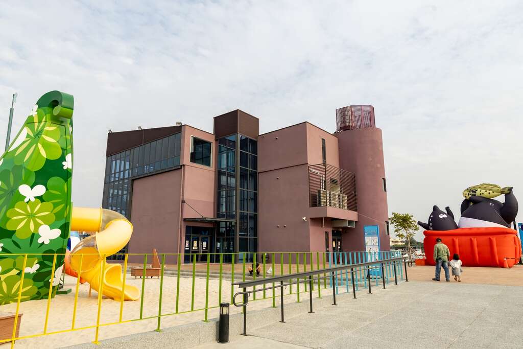 蚵子寮海洋漁業親子館