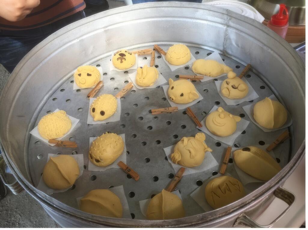 創意捏製客家豬籠粄